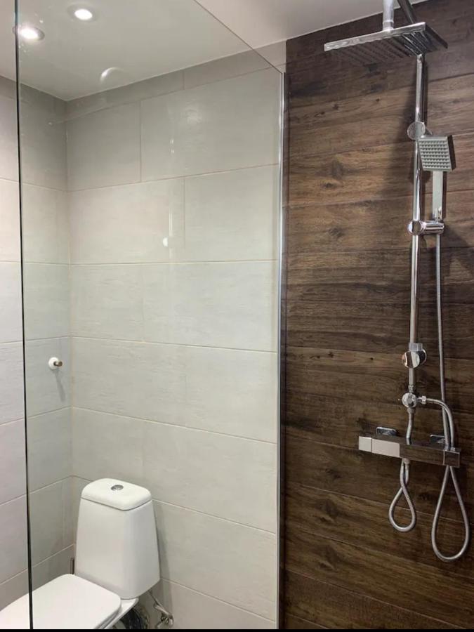 R&J Guesthouse Ro0M Grindavik Ngoại thất bức ảnh